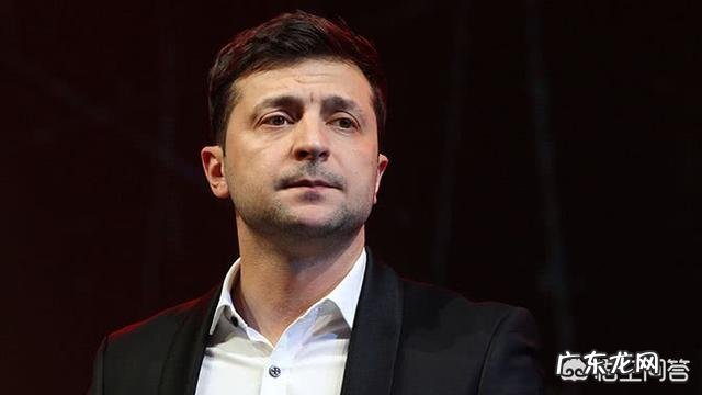 普京开着摩托宣誓克里米亚主权！这是怎么回事？