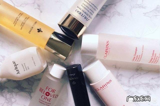 干燥性皮肤用什么牌子的护肤品不错?有什么推荐吗?