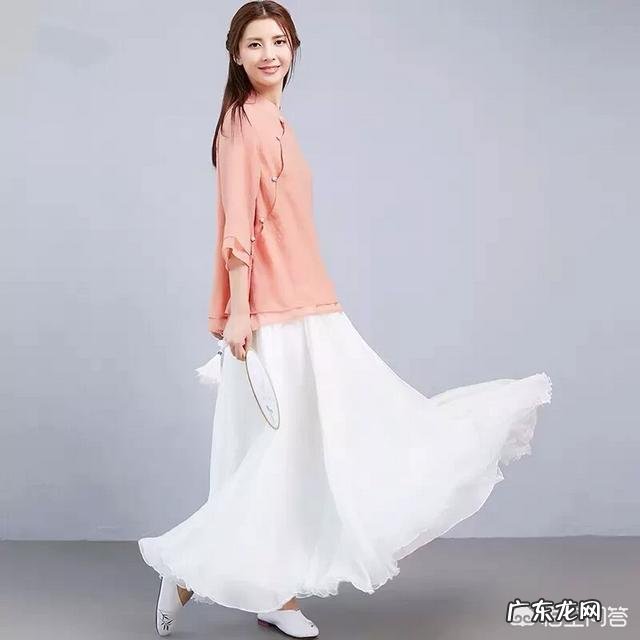 孕妈在夏天怎么打扮才时髦?