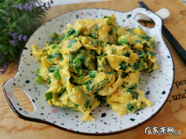 春饼和什么菜搭配最好 春饼八种配菜饼