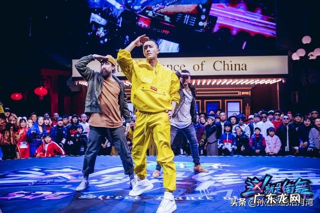 popping 舞蹈零基础的大学生，现在开始学街舞还来得及吗？