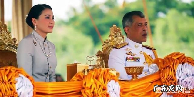 据海外媒体报道,被剥夺“贵妃”称号的诗尼娜可能已经离开泰国,你如何看待此事?