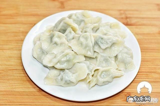 你们当地对野菜有哪些新奇好吃的做法？