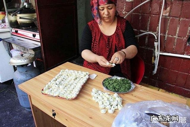 你们当地对野菜有哪些新奇好吃的做法?