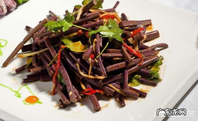 你们当地对野菜有哪些新奇好吃的做法？