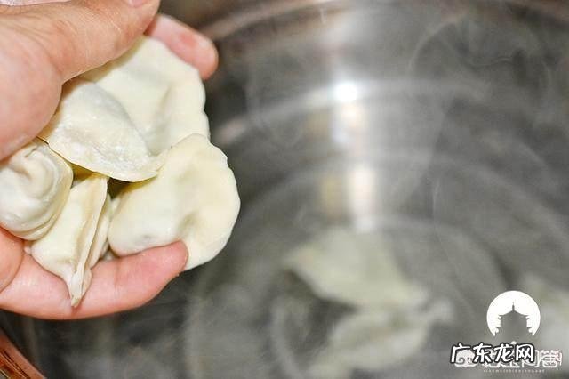 你们当地对野菜有哪些新奇好吃的做法？