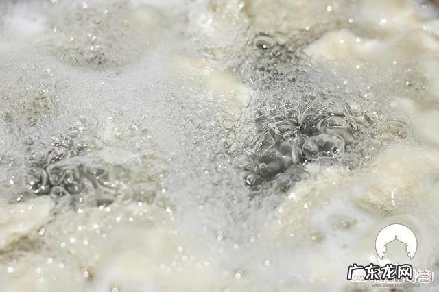 你们当地对野菜有哪些新奇好吃的做法？