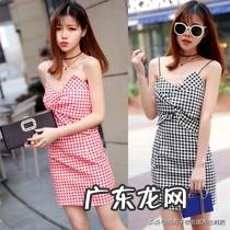 请问上胖下瘦穿什么款式的连衣裙好看?