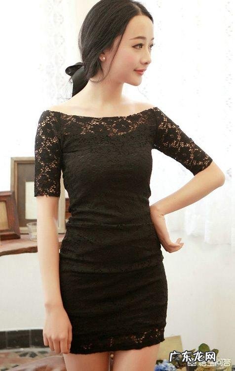 请问上胖下瘦穿什么款式的连衣裙好看?