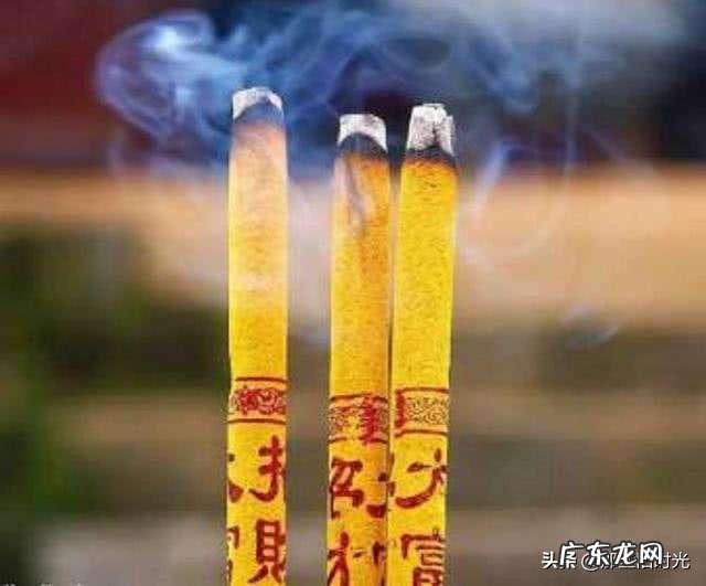 人祭祀时为什么要烧香,起什么作用?
