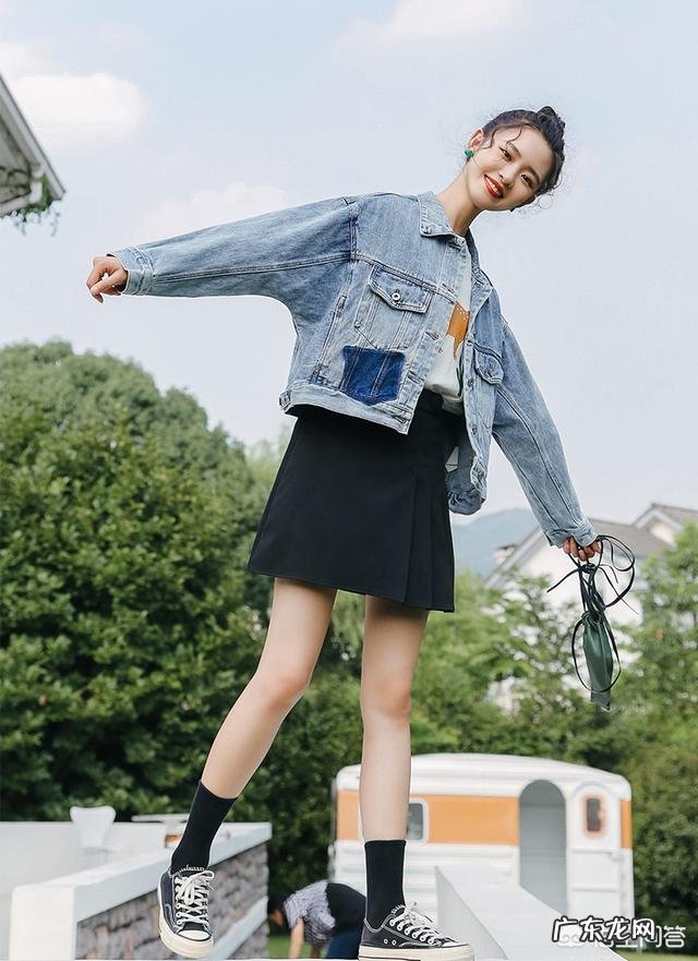 秋天早晚温差大，不知道穿什么衣服好，有推荐吗？