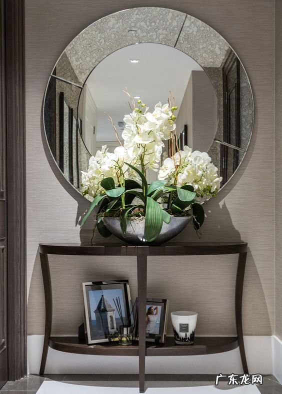 住宅风水设计装修这些风水常识必须了解之一“梅兰竹菊” 客厅风水禁忌梅兰竹菊