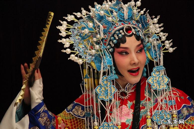 描写戏曲的谚语 有关于戏曲的谚语