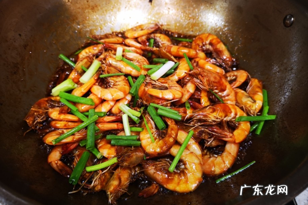 鲜香醇厚的油焖大虾，制作起来很简单，营养丰富，很适合新手操作 油焖大虾属于什么菜系