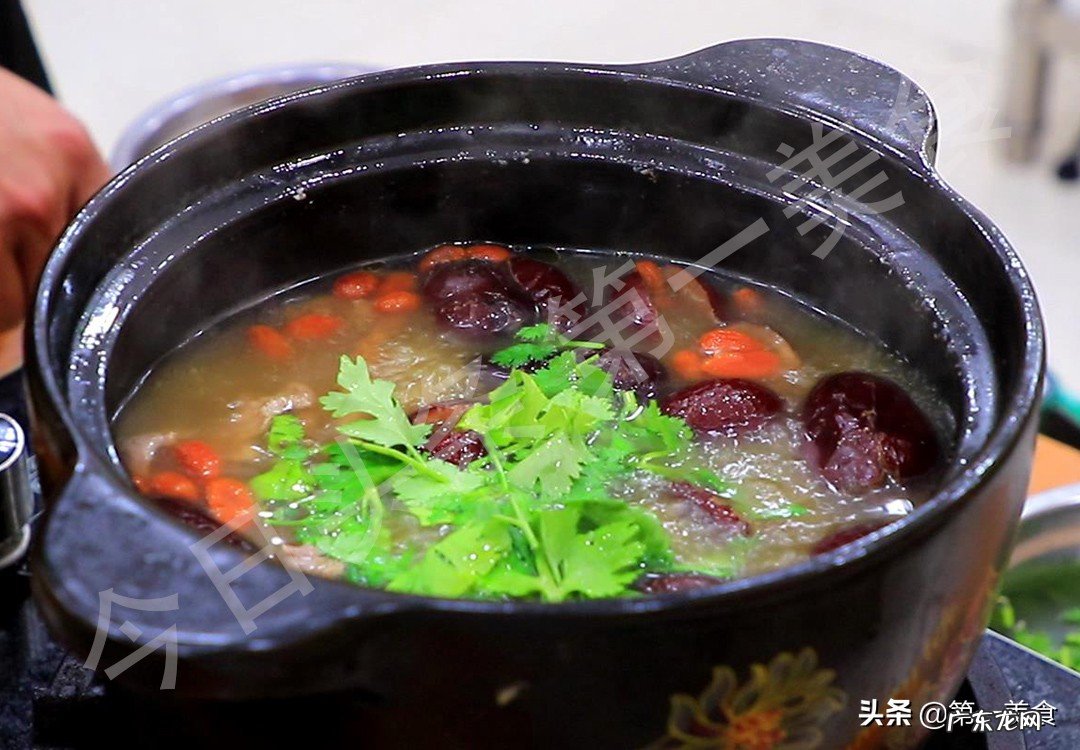 冬季常喝汤,身体更健康,6道家常汤的做法,滋补润燥,驱寒暖身 炖汤食谱大全及做法