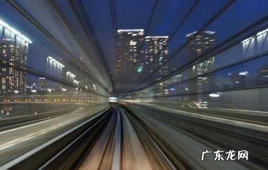 发朋友圈感叹时间匆匆的说说句子 感慨时间的句子经典