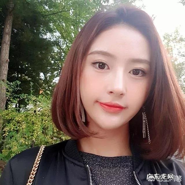 43岁女人留什么发型漂亮?