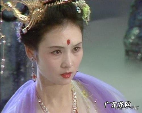 猪八戒被贬下凡间,嫦娥为何还偷跑下来看他?