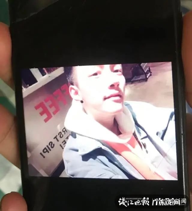 浙江19岁小伙被蛇咬伤,抽血时吓懵:血怎么像牛奶!网友:是蛇“救”了你啊 木耳的香气什么梗