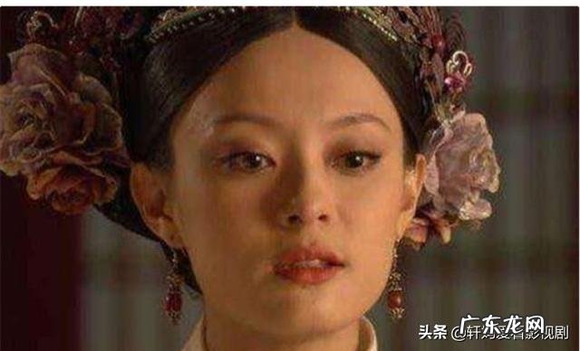 《甄嬛传》皇上死时,甄嬛说“那年杏花微雨你说你是果郡王,一开始就是错”,如何解读?