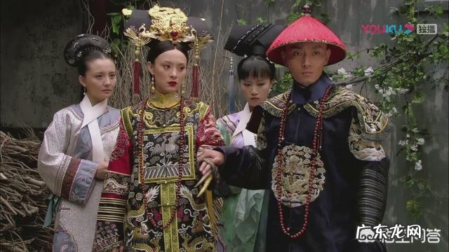 《甄嬛传》皇上死时,甄嬛说“那年杏花微雨你说你是果郡王,一开始就是错”,如何解读?