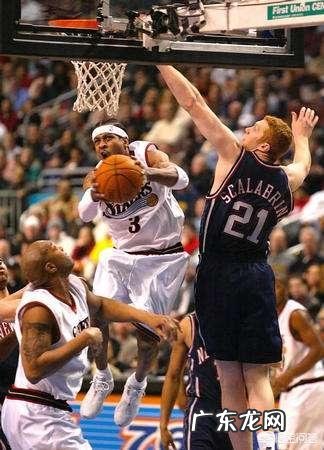 艾弗森是NBA近20年场均得分最低的得分王,那场均得分最高的得分王又是谁?