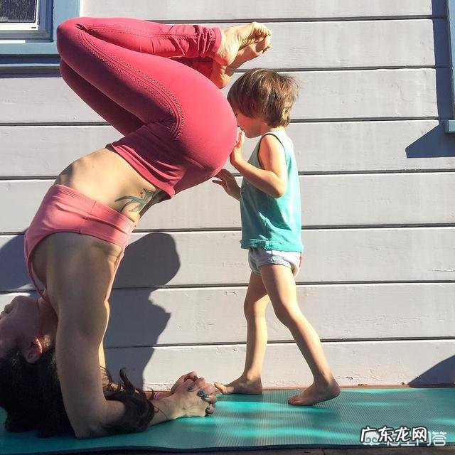 亲子瑜伽如何让孩子健康成长?
