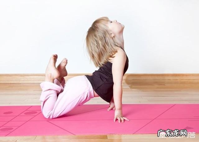 亲子瑜伽如何让孩子健康成长?