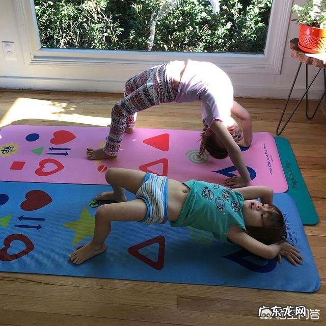 亲子瑜伽如何让孩子健康成长?