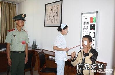 做近视激光手术有什么副作用吗?