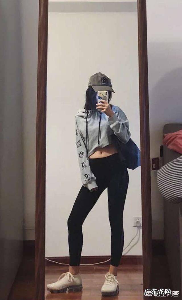 身材矮小的人穿什么衣服好看？