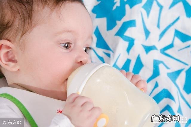 如何避免宝宝喝奶粉上火?