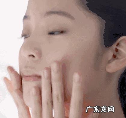 敏感肌的正确卸妆手法是怎样的?