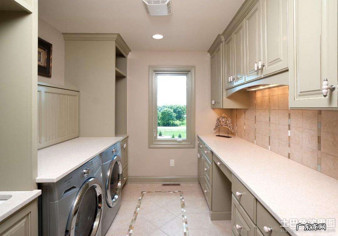 门口放镜子有什么讲究