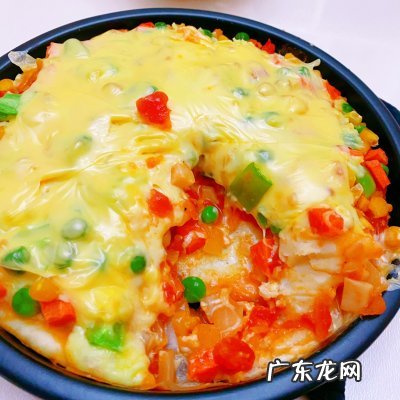 适合全家的家庭版披萨,老人小孩都爱吃 披萨的配菜有哪些