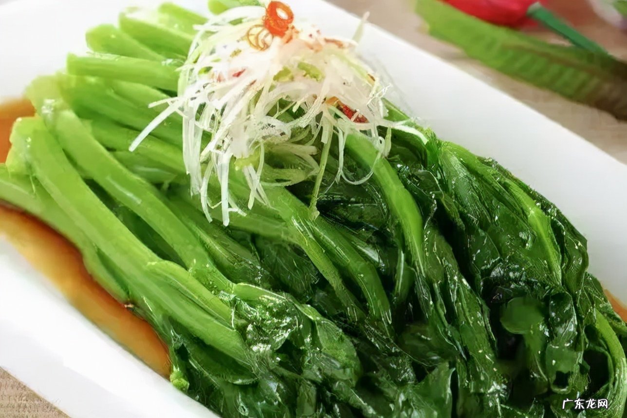 希尔顿旗下豪华酒店捡漏大福利吃年夜饭,还承包5间夜高级房 上海希尔顿酒店多少钱一晚