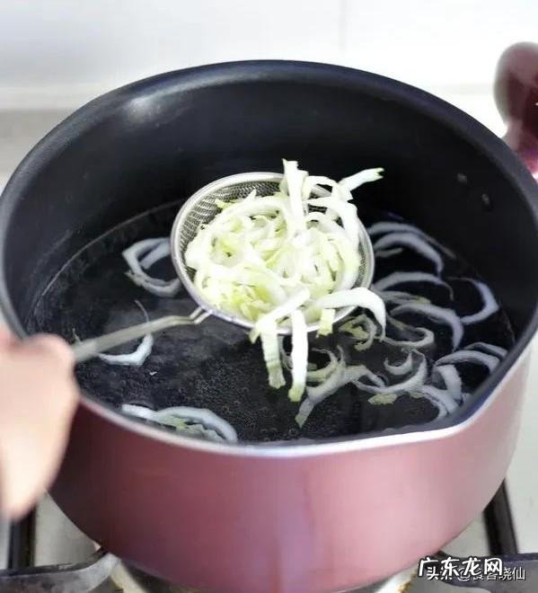 炸酱面的做法 炸酱面的做法大全集