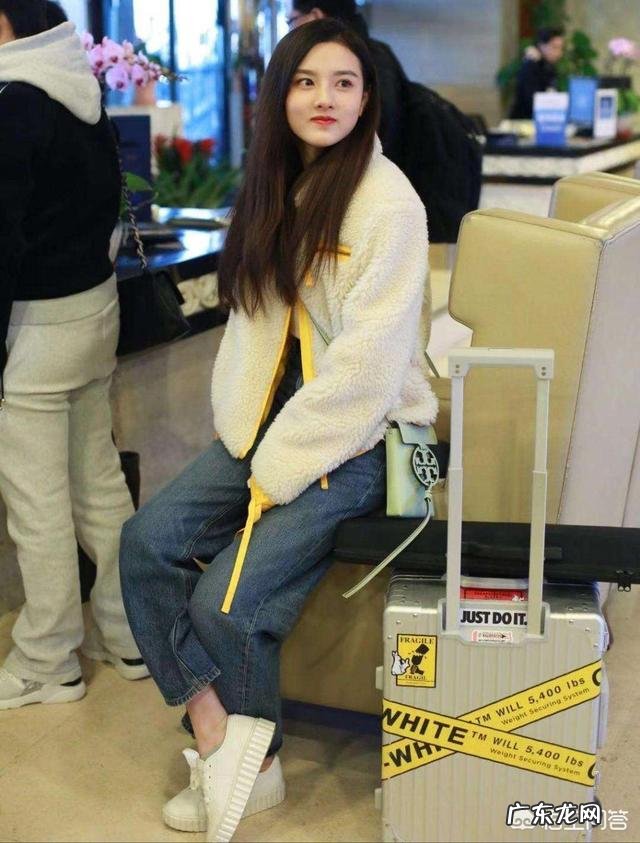 同学聚会穿什么衣服好？