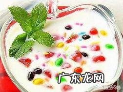 如果想减少热量，吃低脂酸奶代替脱脂酸奶可以吗？低脂酸奶会不利于减肥吗？