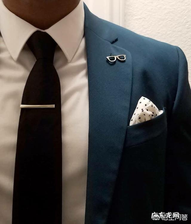 职场男士标配的饰品都有什么？