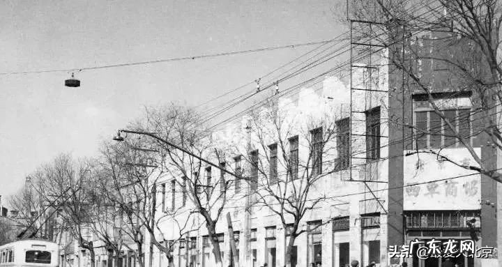 附近班尼路专卖店地址 附近班尼路专卖店