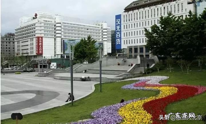 附近班尼路专卖店地址 附近班尼路专卖店