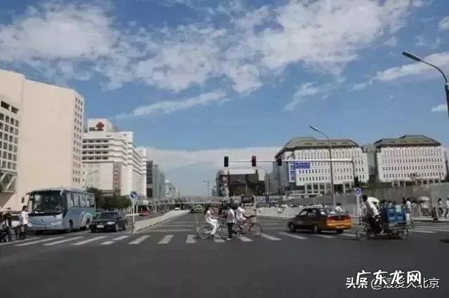 附近班尼路专卖店地址 附近班尼路专卖店