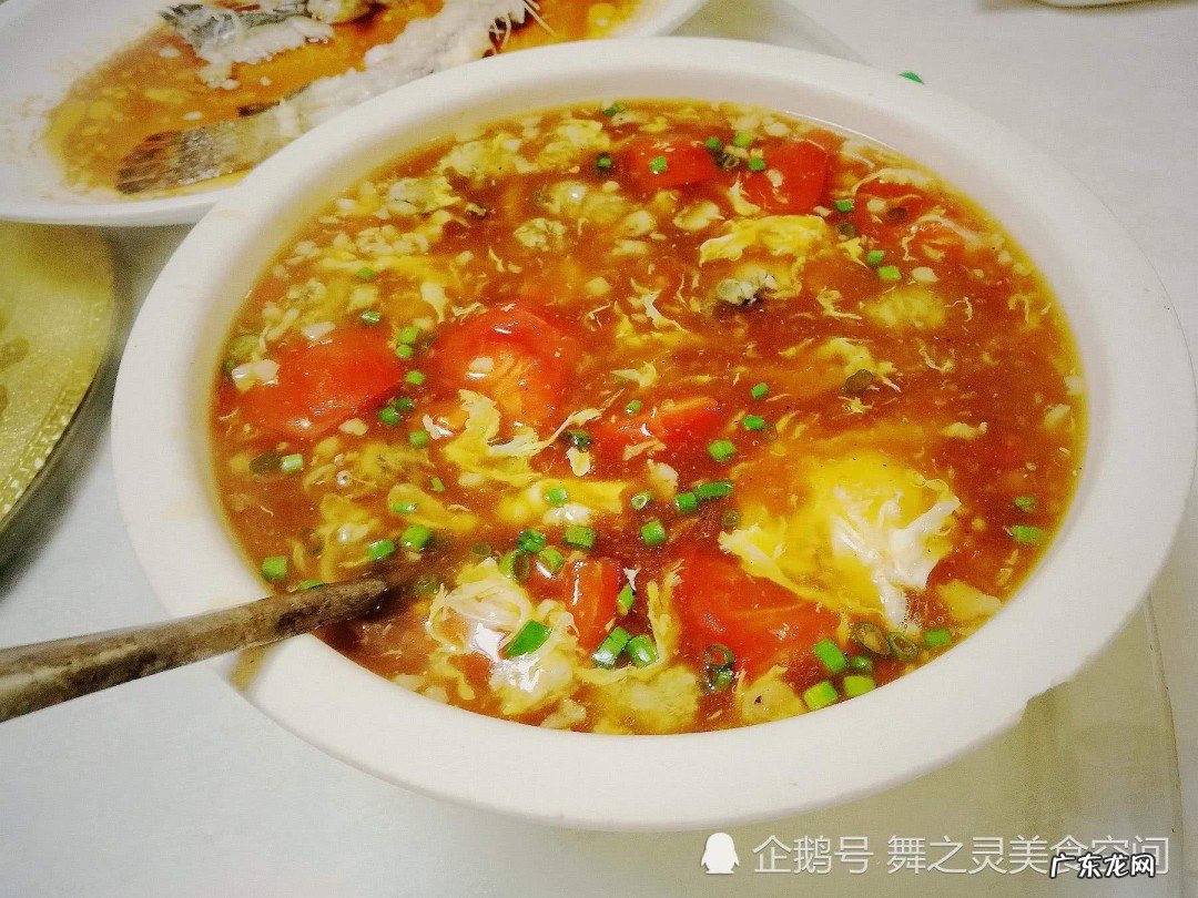 西红柿酸辣汤的做法