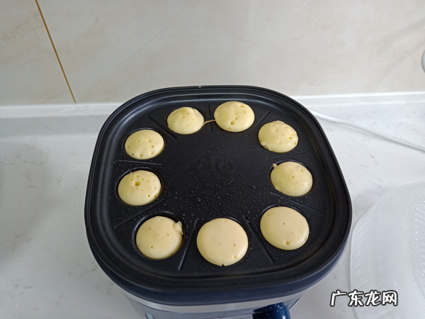 大名鼎鼎的鸡蛋仔,没想到这么简单!5分钟一盘,好吃到停不下来 特色鸡蛋仔