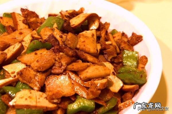 香干回锅肉怎么做?