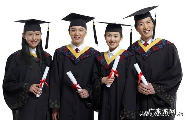 山东明年高考实行新高考了,2019年考生成绩不理想,建议复读吗?