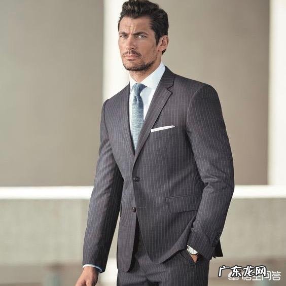 男士时尚如何穿细条纹西装?