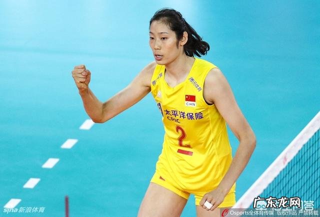 江门站中国女排0-3不敌美国队，朱婷13分，美国两主攻20分，如何评价？