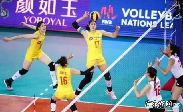 江门站中国女排0-3不敌美国队,朱婷13分,美国两主攻20分,如何评价?